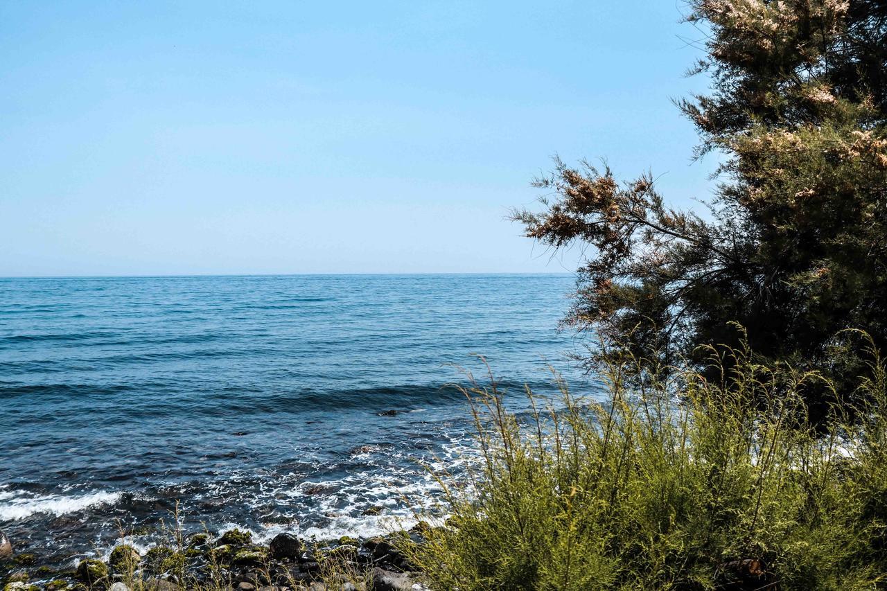 Smeraldo - Splendido E Spazioso Appartamento A Due Passi Dal Mare Tra Taormina E Catania 里波斯托 外观 照片